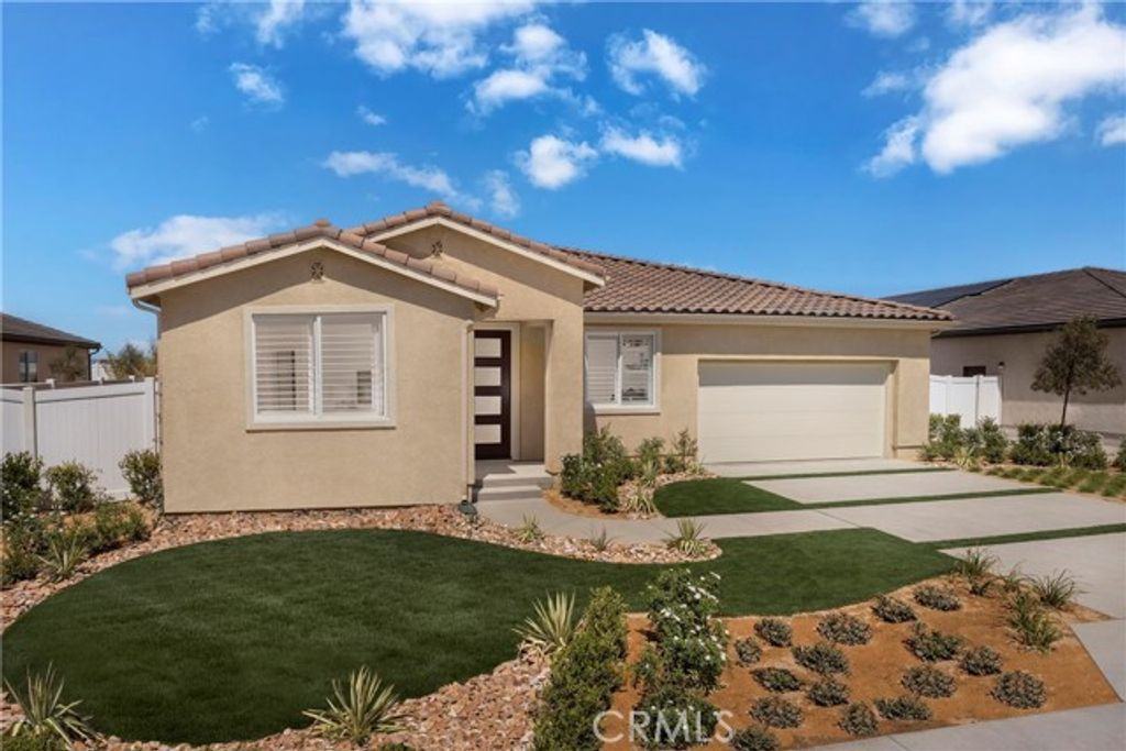 1633 E Avenue H7, Lancaster, CA 93535