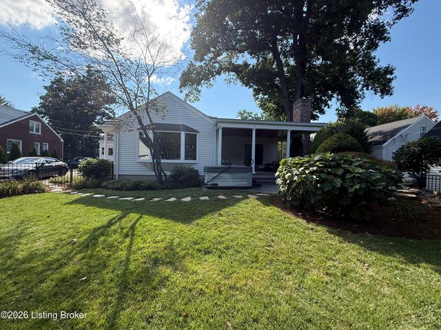 105 Brown Ave, Louisville, KY 40207