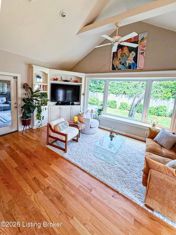 105 Brown Ave, Louisville, KY 40207