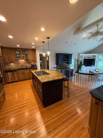 105 Brown Ave, Louisville, KY 40207