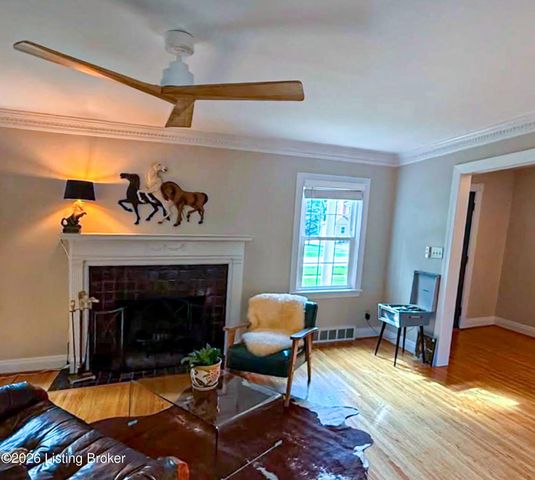 105 Brown Ave, Louisville, KY 40207