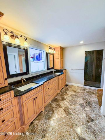 105 Brown Ave, Louisville, KY 40207