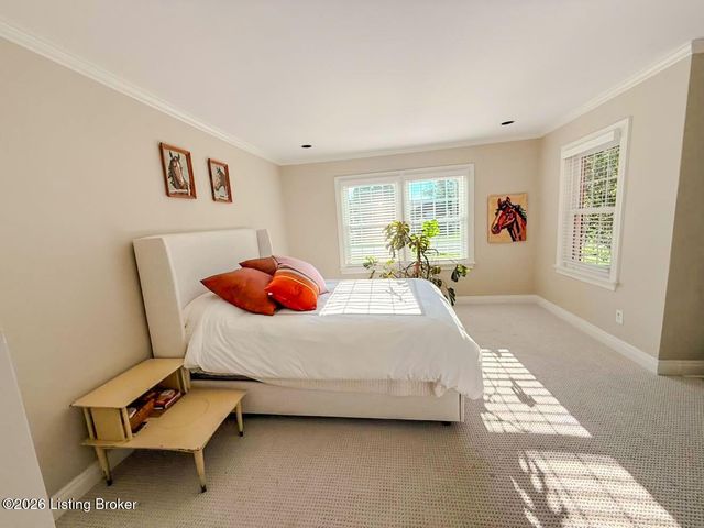 105 Brown Ave, Louisville, KY 40207