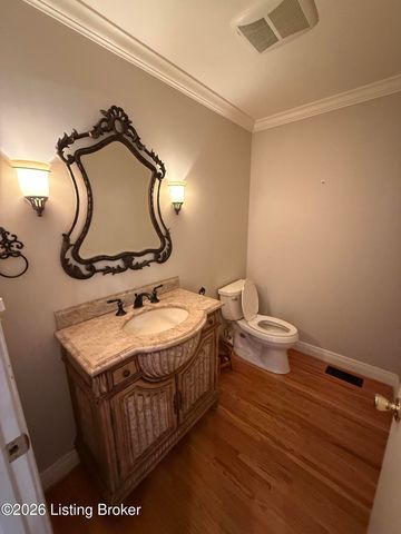 105 Brown Ave, Louisville, KY 40207