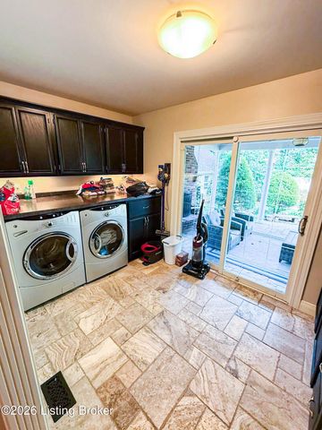 105 Brown Ave, Louisville, KY 40207