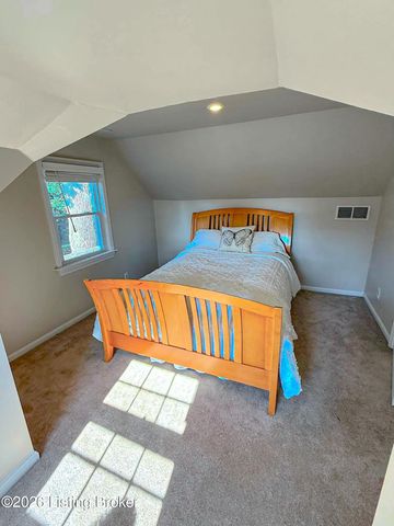 105 Brown Ave, Louisville, KY 40207