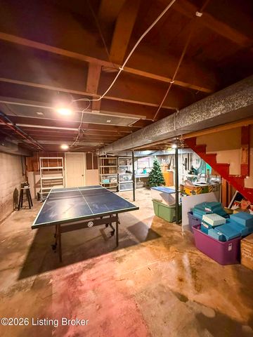105 Brown Ave, Louisville, KY 40207