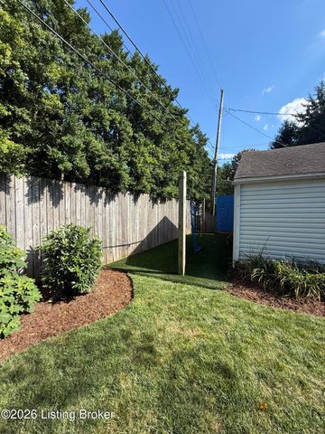 105 Brown Ave, Louisville, KY 40207