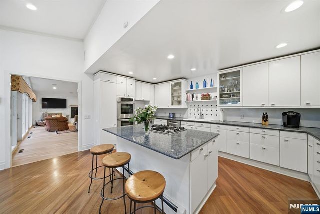62 Venus Drive, Closter, NJ 07624