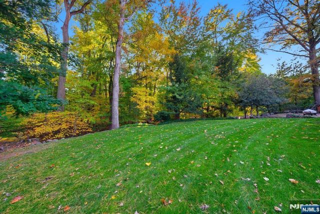 62 Venus Drive, Closter, NJ 07624