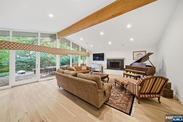 62 Venus Drive, Closter, NJ 07624