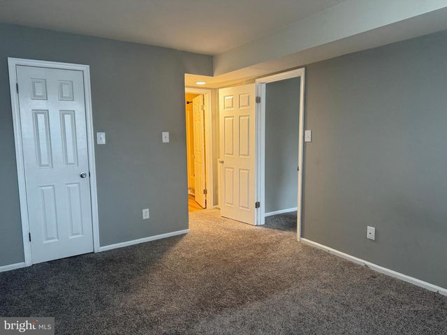 2408 BEACON HILL, Holland, PA 18966
