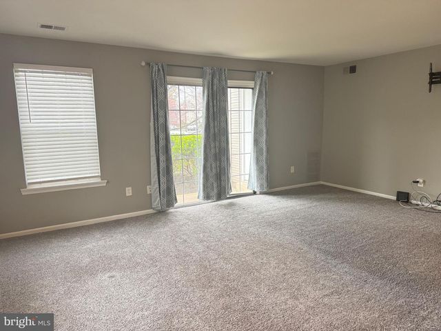 2408 BEACON HILL, Holland, PA 18966