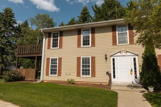3907 Country PLACE #C, Sheboygan, WI 53081