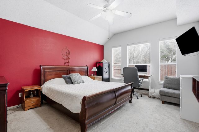 1012 Wedgewood Drive, Mansfield, TX 76063