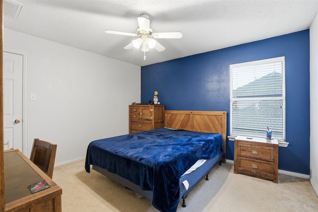 1012 Wedgewood Drive, Mansfield, TX 76063