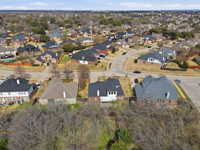 1012 Wedgewood Drive, Mansfield, TX 76063