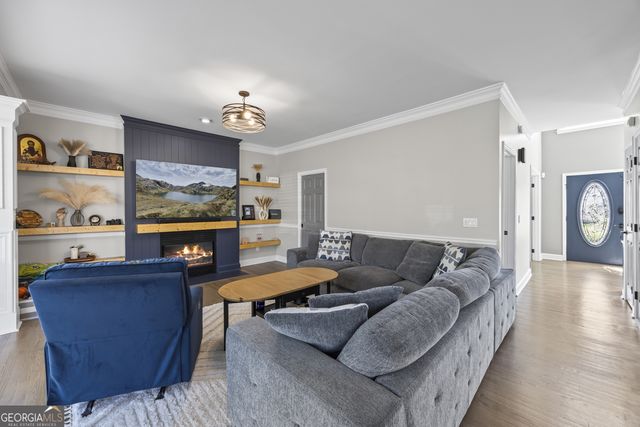 2810 Burgundy Drive, Cumming, GA 30041