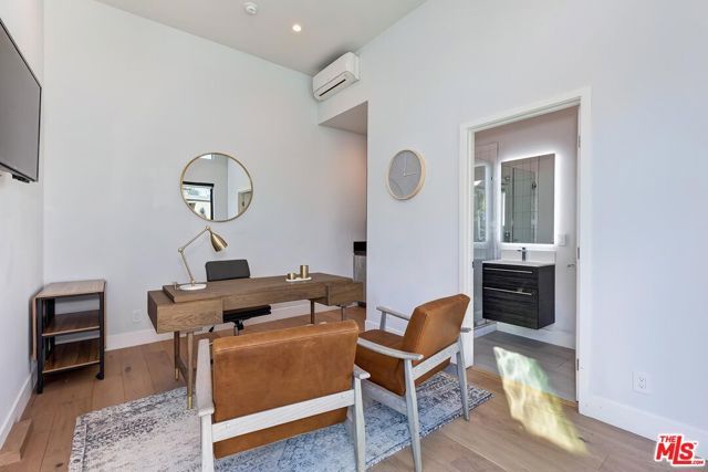 489 S Willaman Drive, Los Angeles, CA 90048
