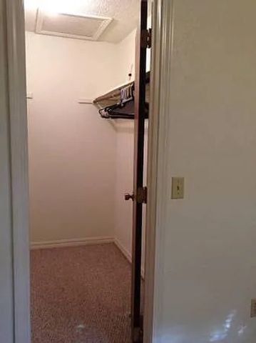 938 W Cleveland Street 104, Fayetteville, AR 72701