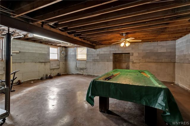 8649 West Avenue, Eden, NY 14057