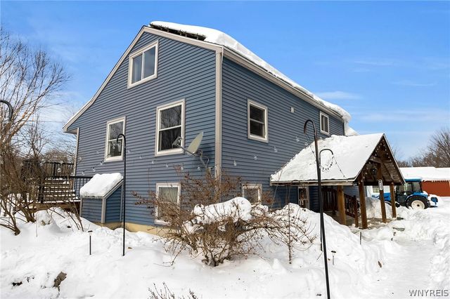 8649 West Avenue, Eden, NY 14057