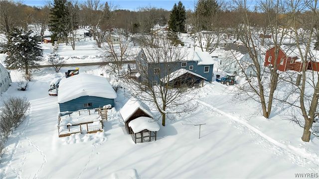 8649 West Avenue, Eden, NY 14057