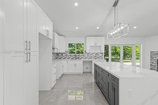 21991 SW 252nd St, Homestead, FL 33031