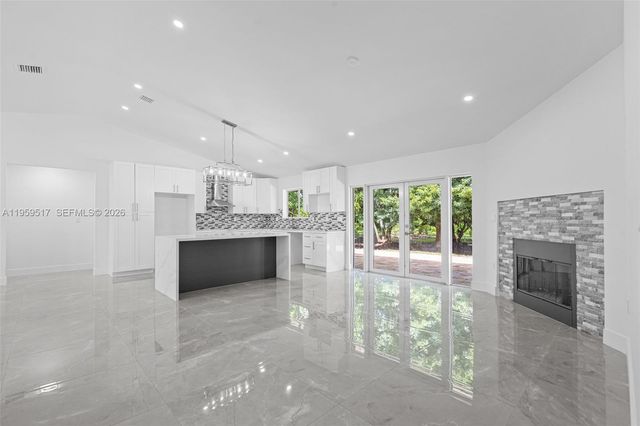 21991 SW 252nd St, Homestead, FL 33031