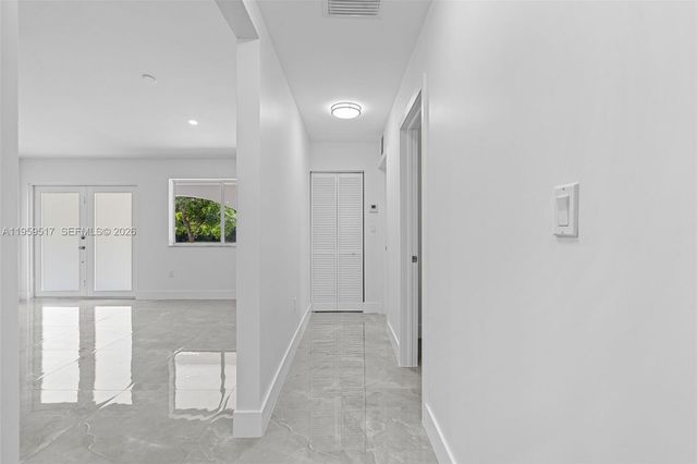 21991 SW 252nd St, Homestead, FL 33031