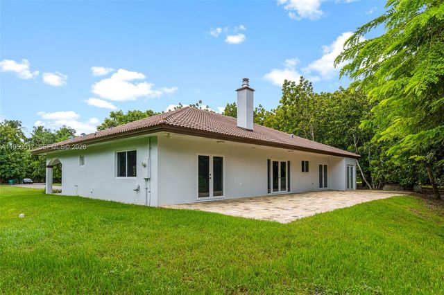 21991 SW 252nd St, Homestead, FL 33031