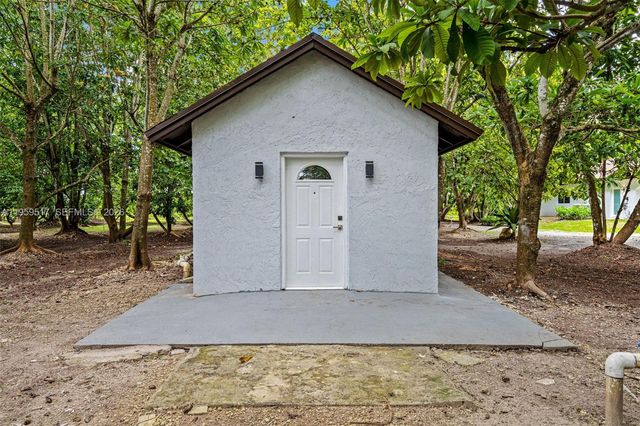 21991 SW 252nd St, Homestead, FL 33031