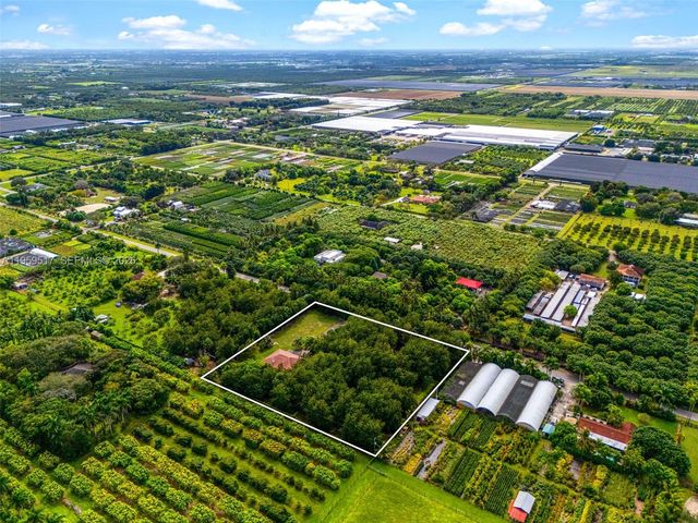 21991 SW 252nd St, Homestead, FL 33031