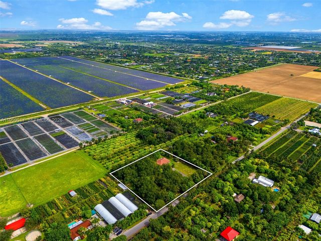 21991 SW 252nd St, Homestead, FL 33031