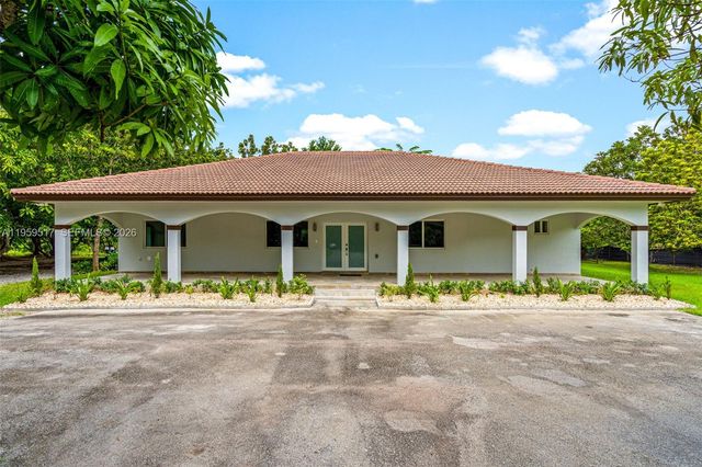 21991 SW 252nd St, Homestead, FL 33031