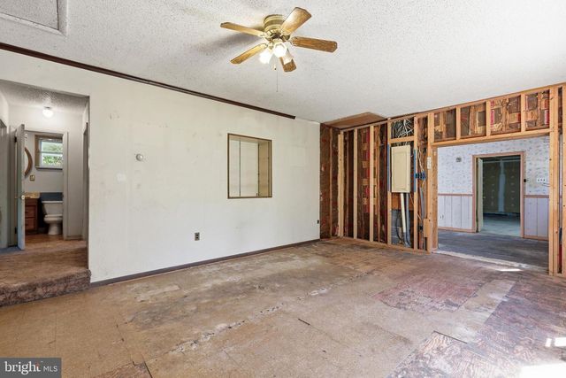 3104 WILLIAMSTOWN RD, Franklinville, NJ 08322