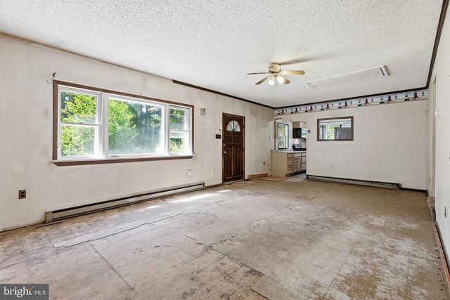 3104 WILLIAMSTOWN RD, Franklinville, NJ 08322