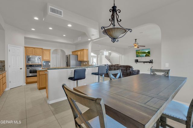 1463 SHELBY RIDGE Drive, El Paso, TX 79912