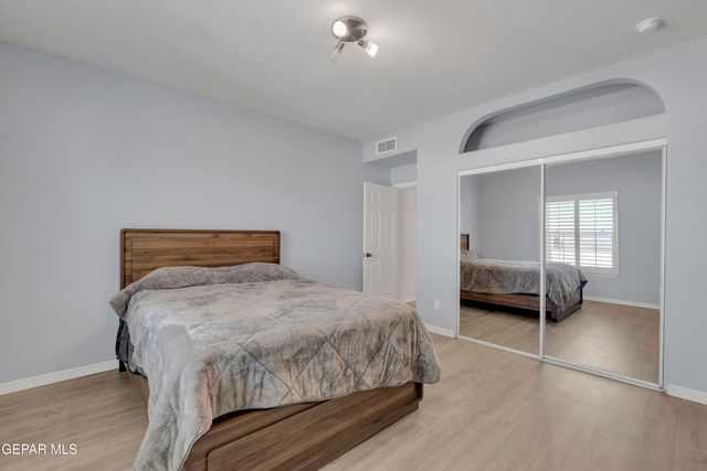 1463 SHELBY RIDGE Drive, El Paso, TX 79912