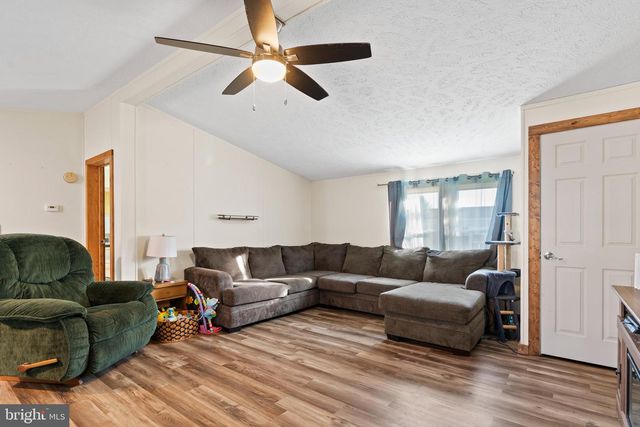 66 COUNTRY VIEW ESTATES EST, Newville, PA 17241