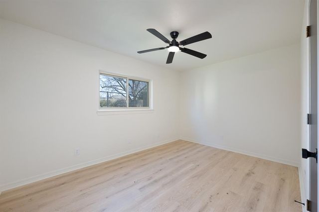 1804 Foxfire Road, Edmond, OK 73003