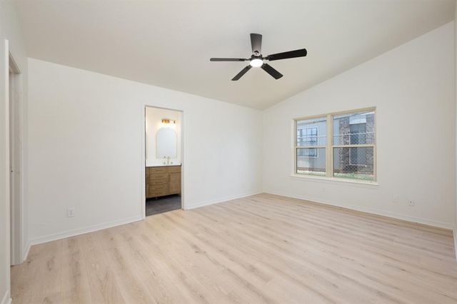 1804 Foxfire Road, Edmond, OK 73003