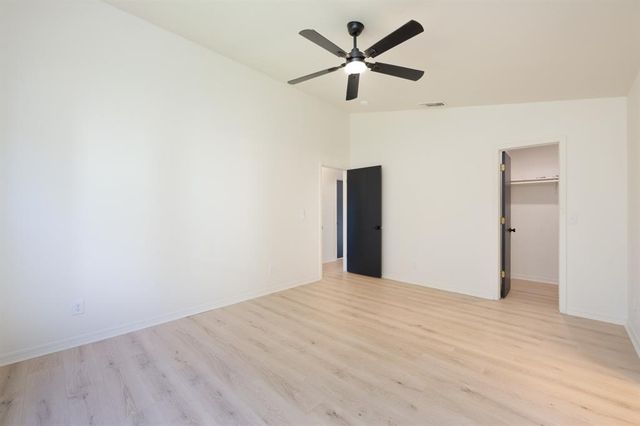 1804 Foxfire Road, Edmond, OK 73003