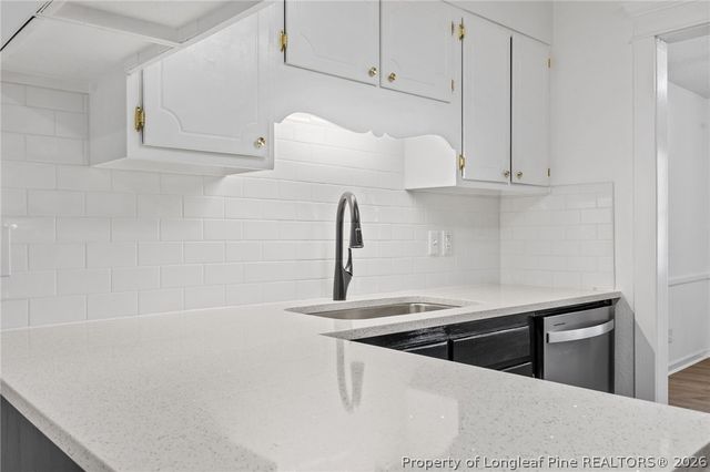 536 Glen Canyon Drive, Fayetteville, NC 28303