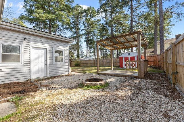 536 Glen Canyon Drive, Fayetteville, NC 28303