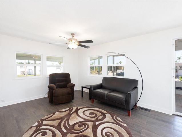 610 DELPHINIUM DRIVE, Venice, FL 34293