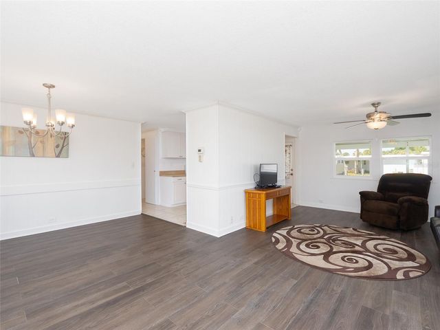 610 DELPHINIUM DRIVE, Venice, FL 34293
