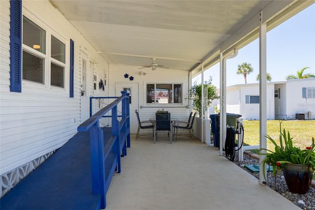 610 DELPHINIUM DRIVE, Venice, FL 34293