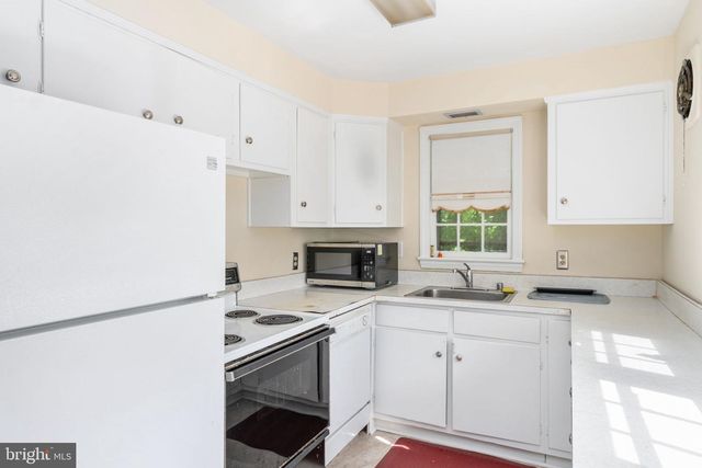 6510 OAKWOOD DRIVE, Falls Church, VA 22041