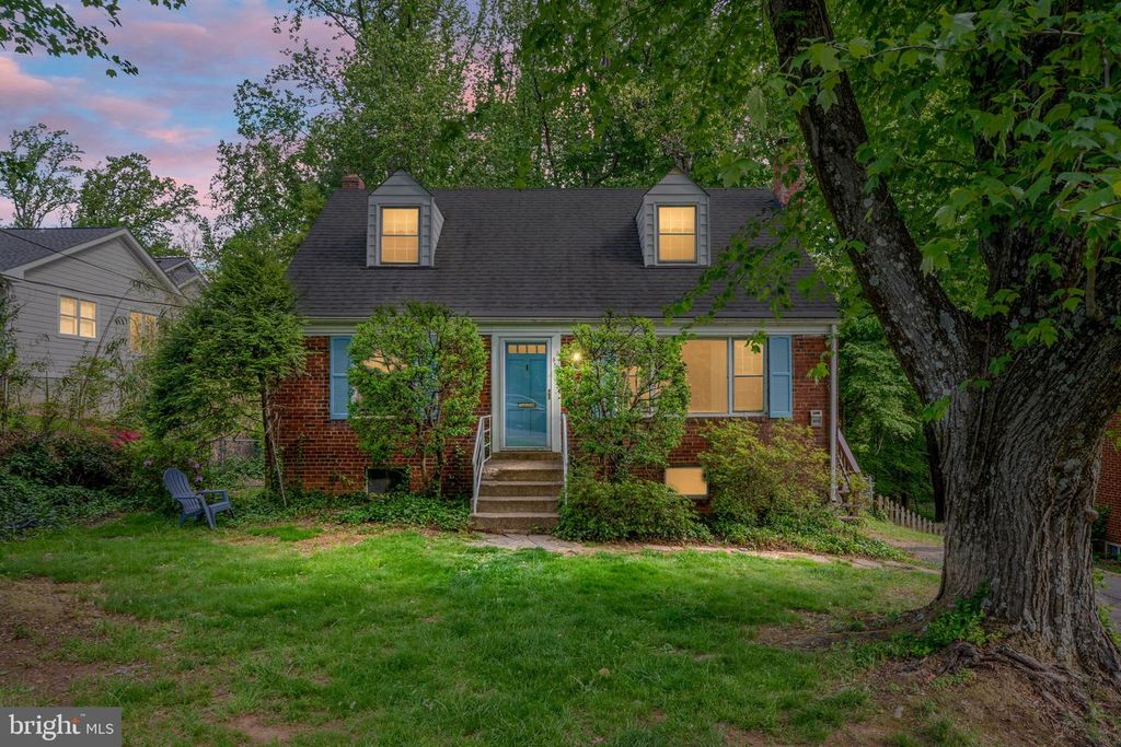 6510 OAKWOOD DRIVE, Falls Church, VA 22041